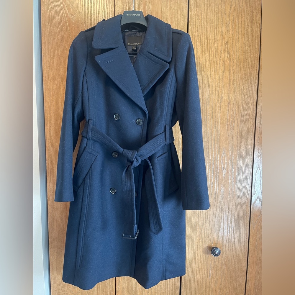 Banana republic wool long peacoat with back button detail